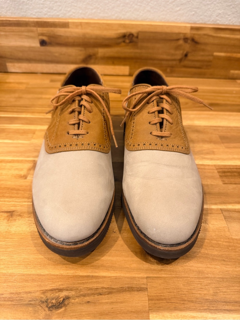 Dexter Two-Tone Saddle Oxfords in Beige and Tan - Picture 2 of 4
